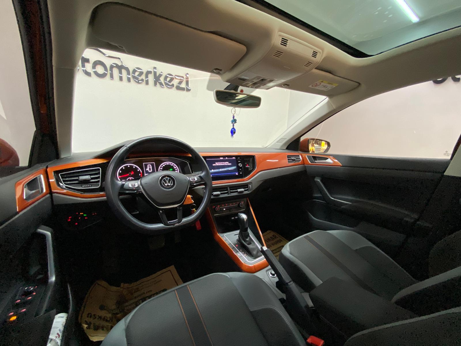 VOLKSWAGEN POLO 25